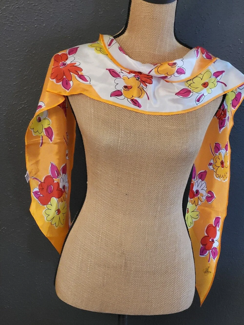 Oscar De La Renta For Accessory Street Rectangular Silk Scarf Orange/Pink
